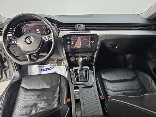 폭스바겐 아테온 2.0 TDI 엘레강스 프리미엄 사진 5