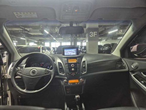 KG모빌리티(쌍용) 뉴코란도C 2WD 2.0 CVT 사진 8
