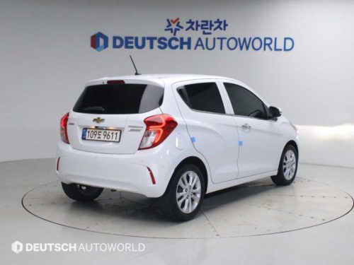 쉐보레 더뉴스파크 프리미어 사진 2