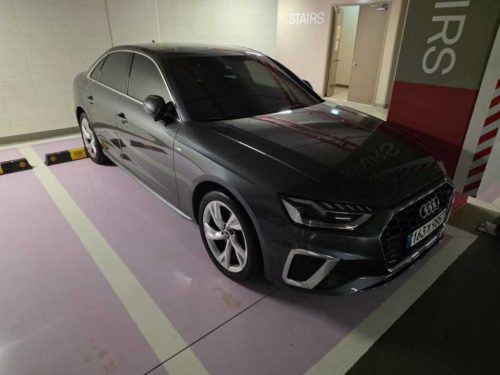 아우디 A4 (B9) 40 TFSI 프리미엄 사진 2