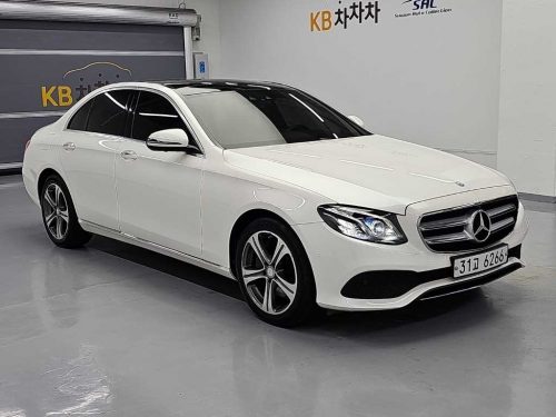 벤츠 E-클래스 W213 E300 4MATIC 아방가르드 사진 4