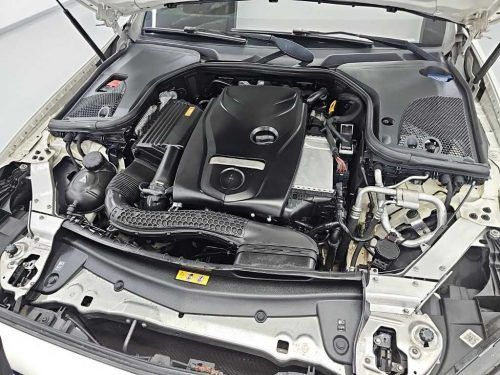 벤츠 E-클래스 W213 E300 4MATIC 아방가르드 사진 5