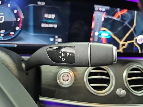 벤츠 E-클래스 W213 E300 4MATIC 아방가르드 사진 8