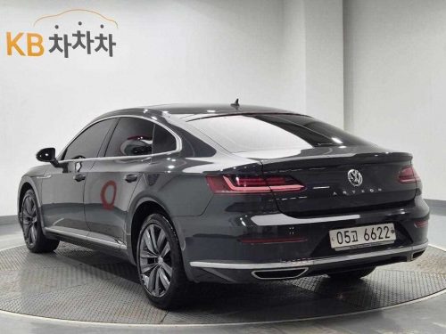폭스바겐 아테온 2.0 TDI 엘레강스 프리미엄 사진 2
