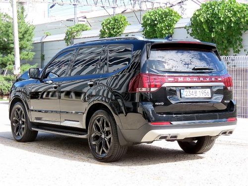 Kia Mohave The Master 4WD Masters 7-Seater photo 3