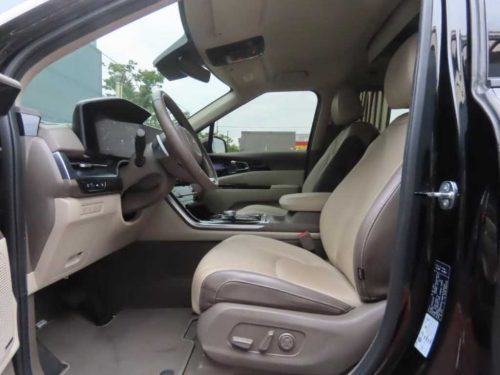 기아 카니발 4세대 가솔린 9인승 하이리무진 시그니처 사진 17