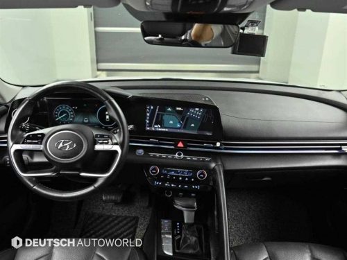 Hyundai Avante (CN7) 1.6 Inspiration View All Photos