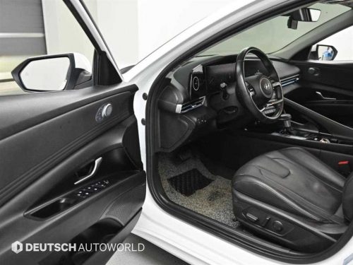 Hyundai Avante (CN7) 1.6 Inspiration photo 11
