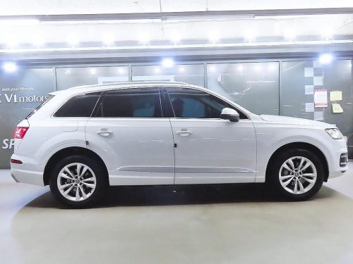 아우디 Q7 (4M) 45 TFSI 콰트로 사진 3