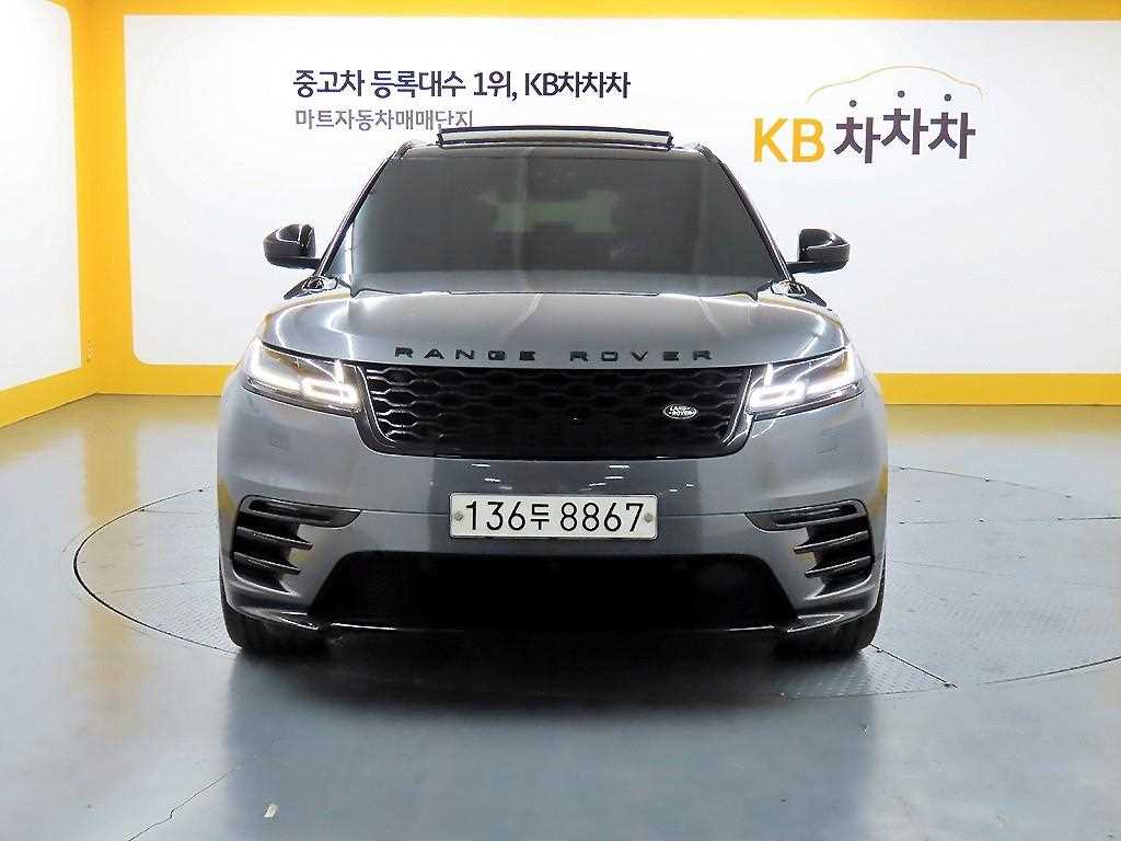 랜드로버 레인지로버 벨라 3.0 D300 R-다이나믹 SE