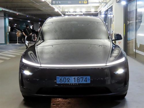 테슬라 모델 Y 사진 2