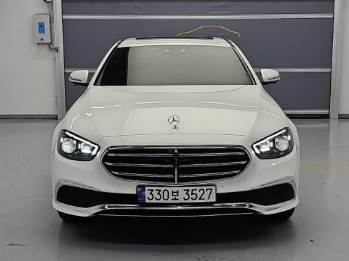 벤츠 E-클래스 W213 E220d 4MATIC 익스클루시브 사진 2