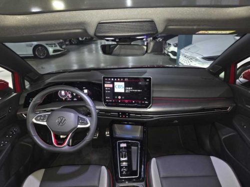 폭스바겐 골프 8세대 2.0 GTI 사진 7