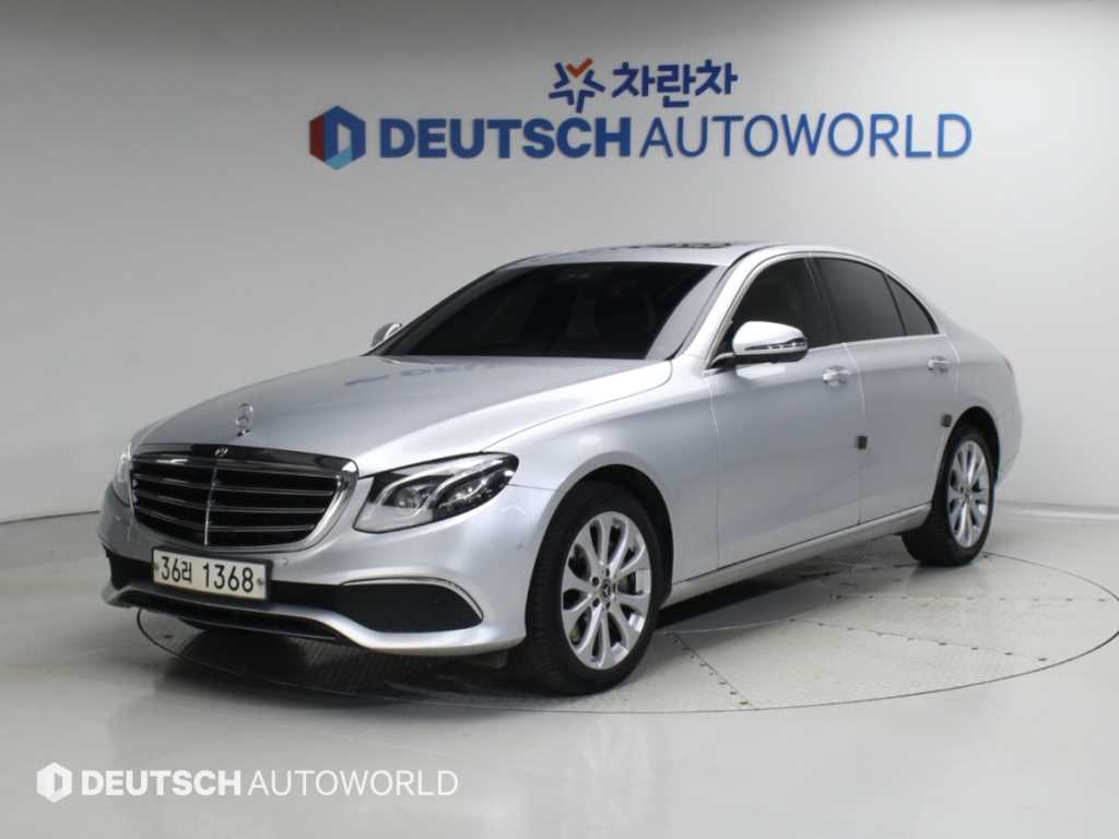 벤츠 E-클래스 W213 E300 4MATIC 익스클루시브