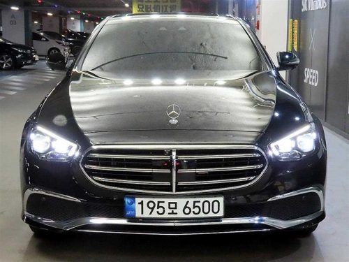 벤츠 E-클래스 W213 E300e 4MATIC 익스클루시브 사진 2