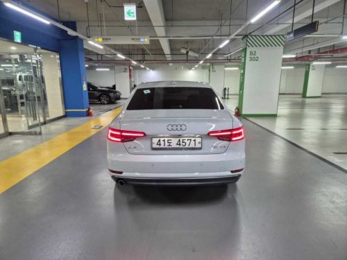 아우디 A4 (B9) 30 TDI 사진 3