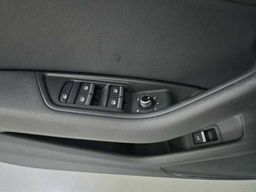 아우디 A4 (B9) 30 TDI 사진 11