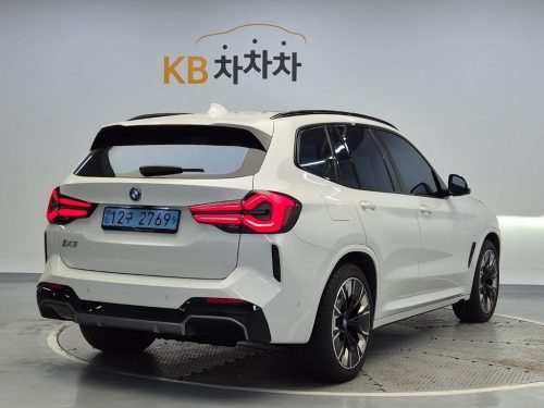 BMW iX3 M 스포츠 사진 3