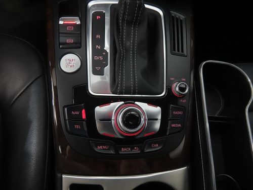 아우디 뉴 A4 2.0 TFSI 콰트로 사진 16