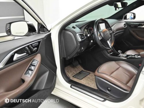 인피니티 Q30 2.0 카페 틱 사진 11