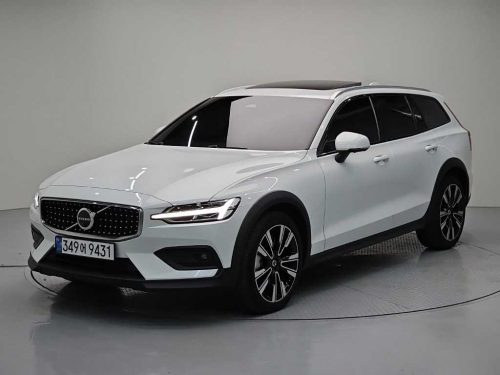 볼보 V60 크로스 컨트리 2세대 2.0 B5 AWD