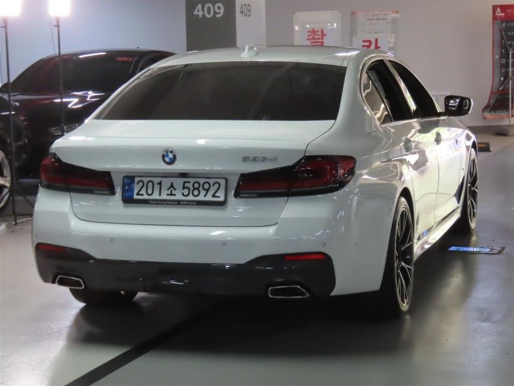 BMW 5시리즈 (G30) 523d M 스포츠 사진 3
