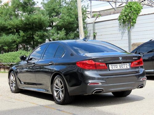 BMW 5시리즈 (G30) 530i M 스포츠 플러스 사진 3
