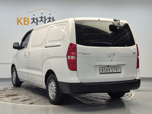 현대 더 뉴 그랜드 스타렉스 2WD 밴 3인승 사진 2