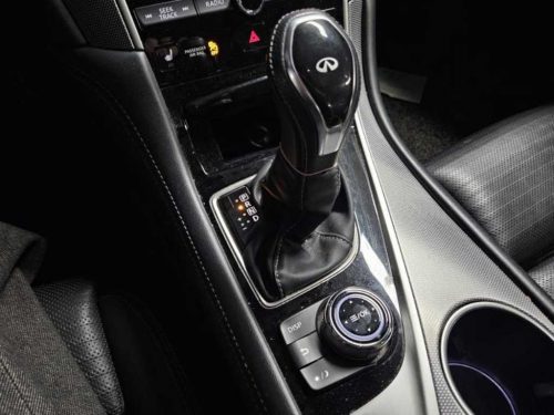 인피니티 Q50 3.5 하이브리드 블루 스포츠 사진 9