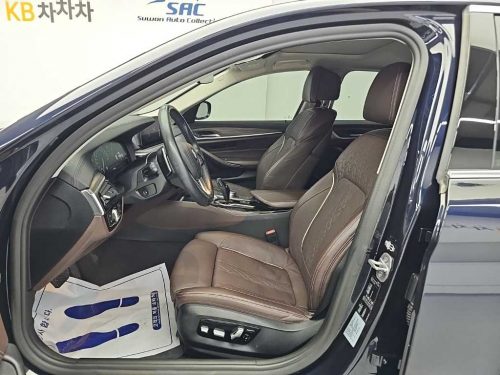 BMW 5시리즈 (G30) 520d 럭셔리 플러스 사진 11