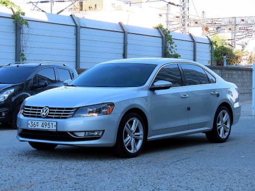 폭스바겐 더 뉴 파사트 2.0 TDI 사진 2