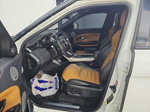 랜드로버 레인지로버 이보크 2.0 TD4 HSE 다이나믹 사진 11