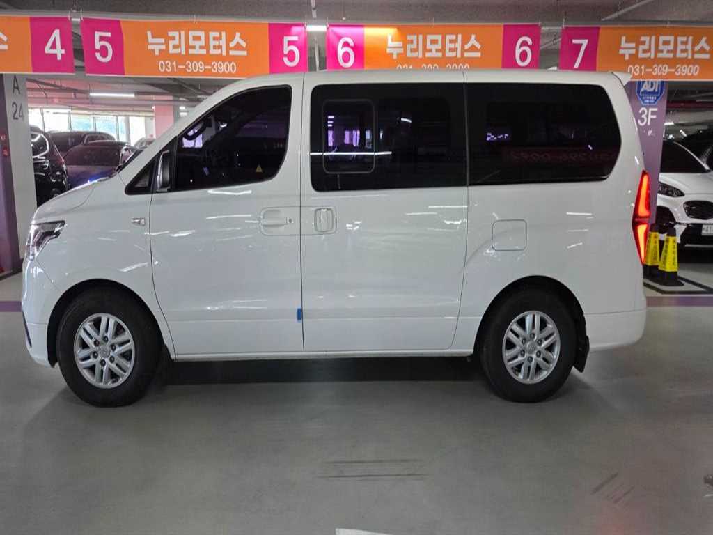 차량사진 2
