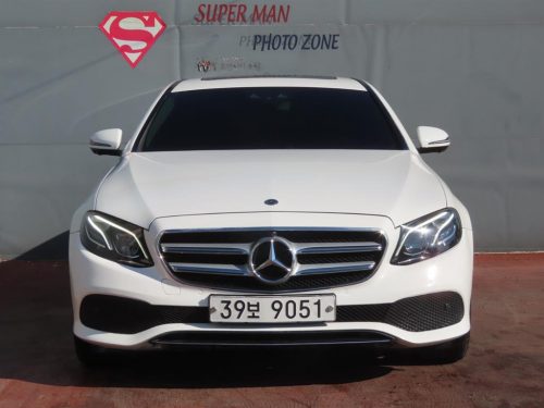 벤츠 E-클래스 W213 E300 4MATIC 익스클루시브 사진 2