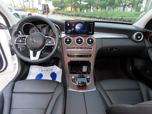 벤츠 C클래스 W205 C220 d 아방가르드 사진 7