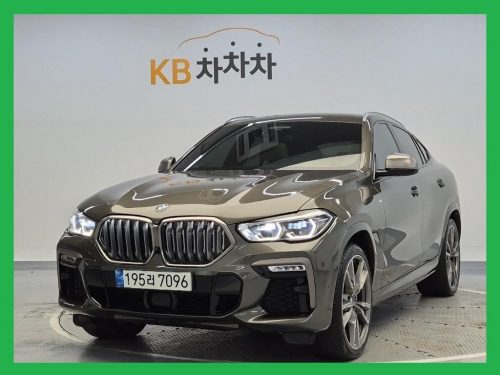 BMW X5 (G05) M50i