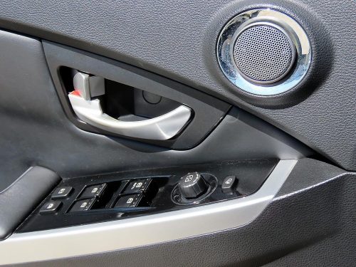 KG모빌리티(쌍용) 뉴코란도C 2WD 2.0 CVT 사진 11