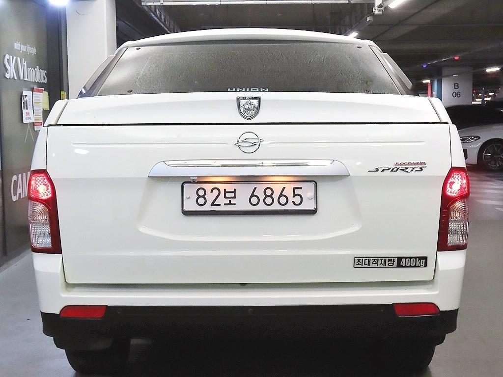 KG모빌리티(쌍용) 코란도스포츠 디젤 4WD CX7 사진 5