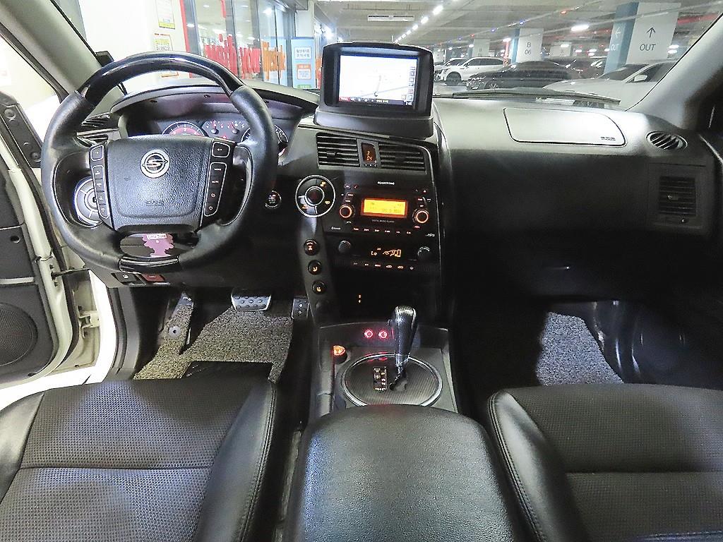 KG모빌리티(쌍용) 코란도스포츠 디젤 4WD CX7 사진 10