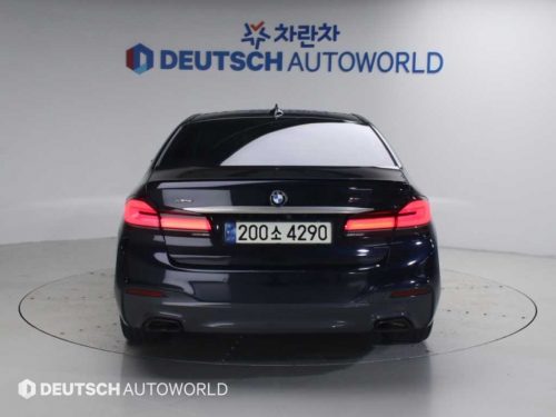 BMW 5시리즈 (G30) 520d xDrive M 스포츠 플러스 사진 4