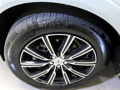 볼보 XC60(2세대) D4 AWD 인스크립션 사진 20