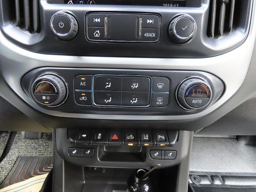쉐보레 리얼 뉴 콜로라도 3.6 익스트림-X 4WD 사진 모두보기