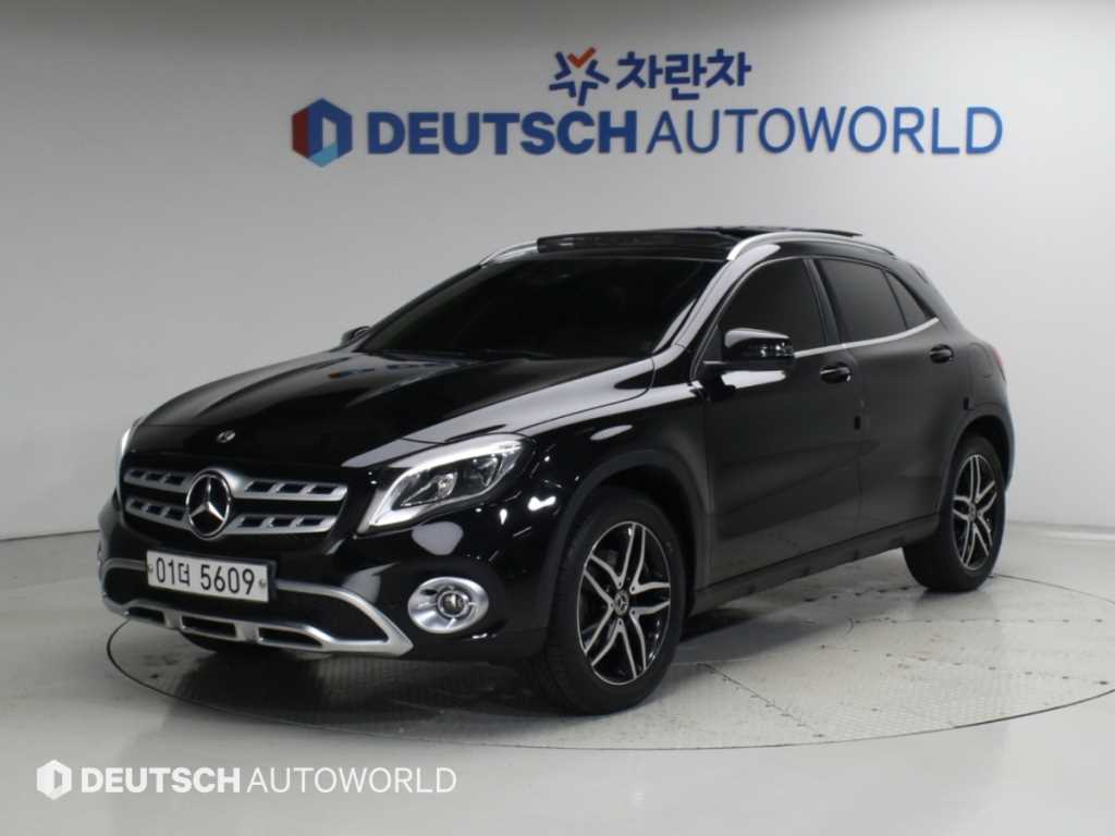 벤츠 GLA클래스 X156 GLA220