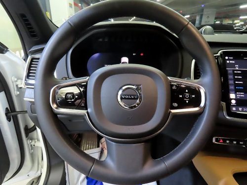볼보 XC90 2세대 2.0 B6 AWD 사진 8