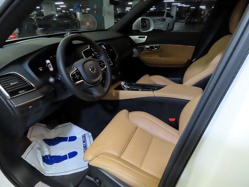 볼보 XC90 2세대 2.0 B6 AWD 사진 10