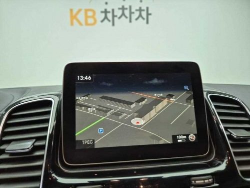 벤츠 GLE 클래스 W166 GLE 350 d 4MATIC 쿠페 사진 14