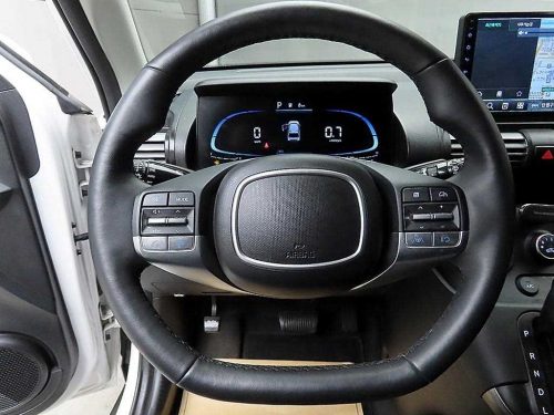 Hyundai Casper 1.0 Gasoline Van Smart photo 9
