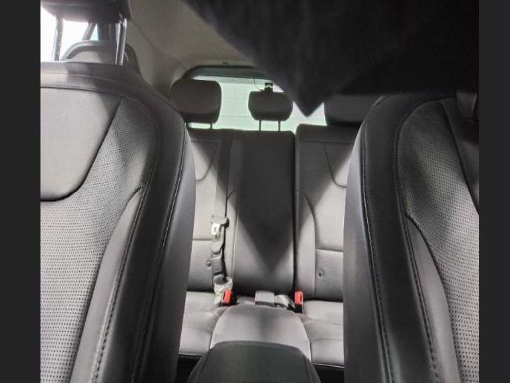 Vehiclephoto 10