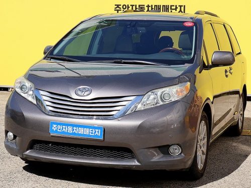 토요타 시에나 3.5 AWD 사진 2