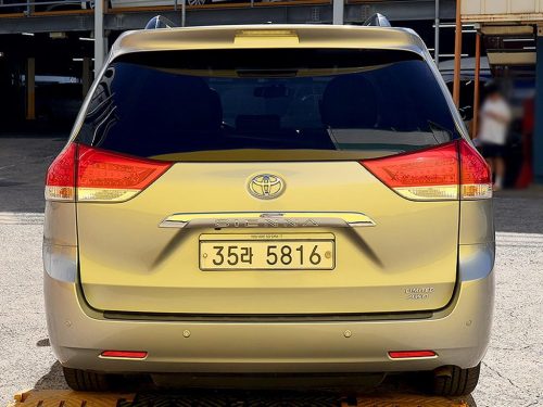 토요타 시에나 3.5 AWD 사진 3